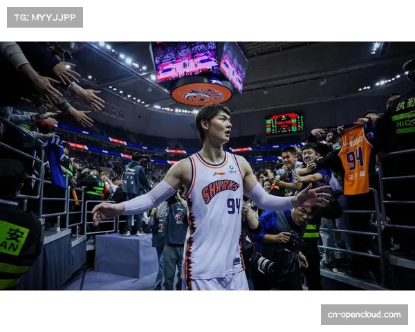 上海久事王哲林总得分超刘炜 升至历史得分榜第五位